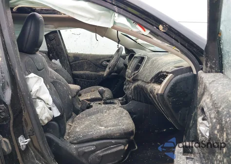 2016 Jeep Cherokee Limited из США, поврежденный, VIN 1C4PJMDS5GW227996